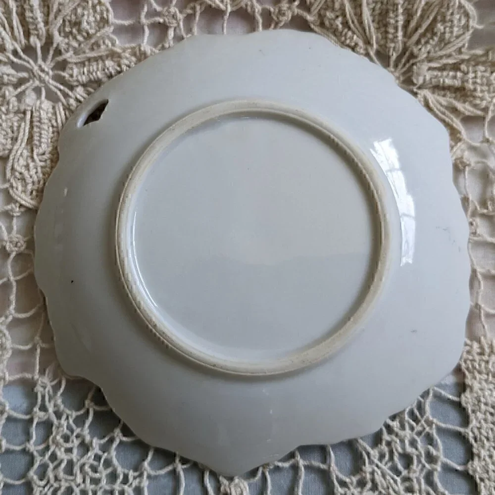 Vintage! Petite Trinket Dish with Pink Roses and Gold Trim